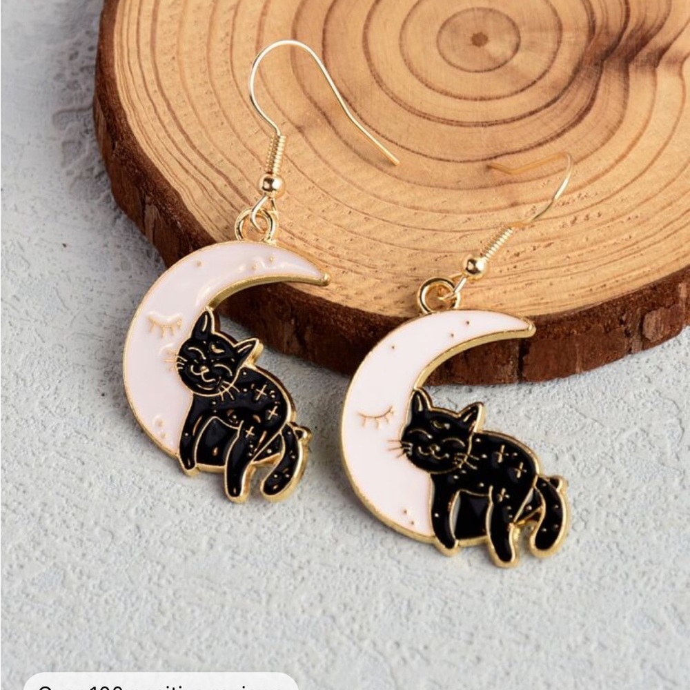 Black Cat Moon Earrings - Picture 3 of 5